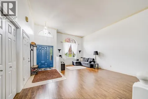 1488 Imperial Crescent Windsor ON N9G 2T7