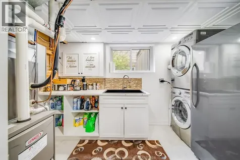1488 Imperial Crescent Windsor ON N9G 2T7