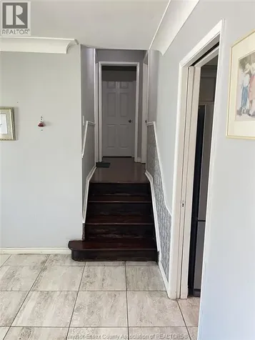 3515 Glenwood Avenue Windsor ON N9E 2Y6