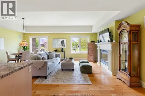 222 Woodycrest Avenue Kingsville ON N9Y 0B8