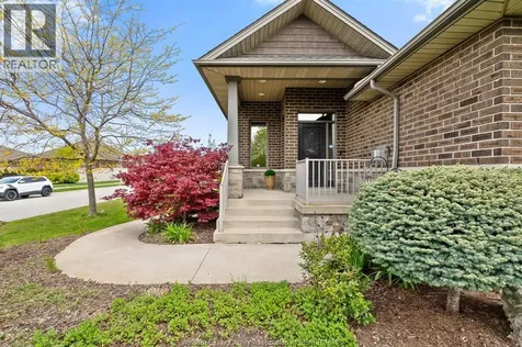222 Woodycrest Avenue Kingsville ON N9Y 0B8