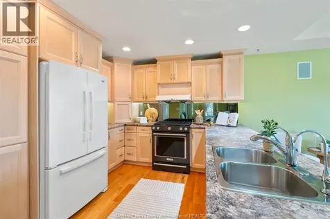 222 Woodycrest Avenue Kingsville ON N9Y 0B8