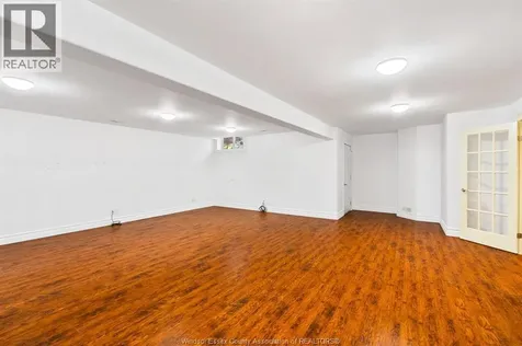222 Woodycrest Avenue Kingsville ON N9Y 0B8