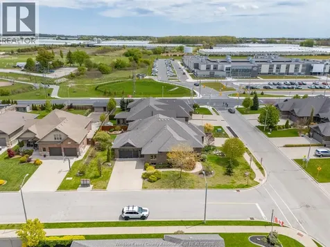 222 Woodycrest Avenue Kingsville ON N9Y 0B8