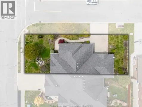 222 Woodycrest Avenue Kingsville ON N9Y 0B8