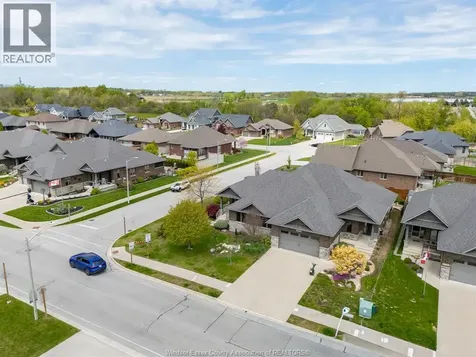 222 Woodycrest Avenue Kingsville ON N9Y 0B8