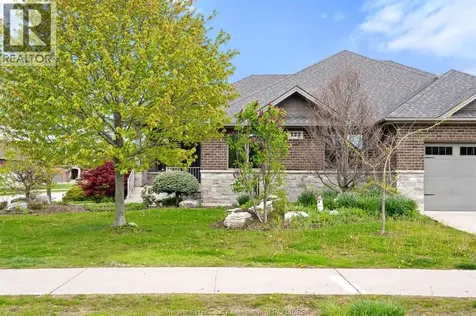 222 Woodycrest Avenue Kingsville ON N9Y 0B8