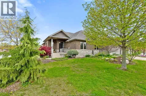 222 Woodycrest Avenue Kingsville ON N9Y 0B8