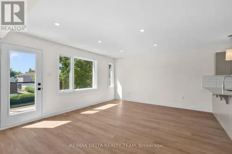 77 Granton Avenue Ottawa ON K2G 1L2