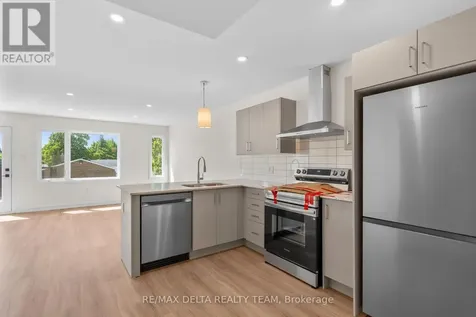 77 Granton Avenue Ottawa ON K2G 1L2