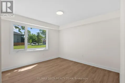 77 Granton Avenue Ottawa ON K2G 1L2