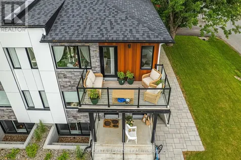 77 Granton Avenue Ottawa ON K2G 1L2