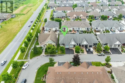 346 Farincourt Crescent Ottawa ON K4A 0M6