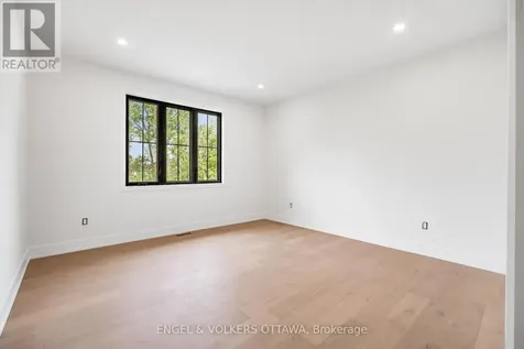 249 Cabrelle Place Ottawa ON K4M 0A9