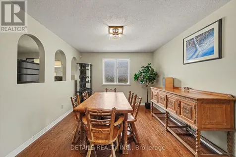 152 Foxfield Drive Ottawa ON K2J 2T1