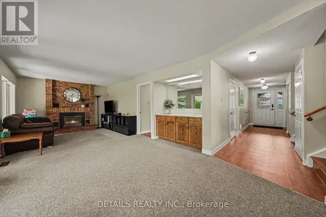 152 Foxfield Drive Ottawa ON K2J 2T1