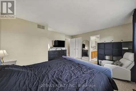 152 Foxfield Drive Ottawa ON K2J 2T1