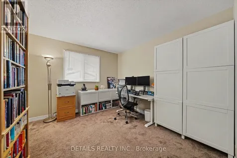 152 Foxfield Drive Ottawa ON K2J 2T1