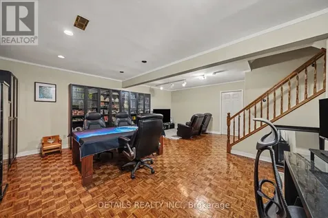152 Foxfield Drive Ottawa ON K2J 2T1