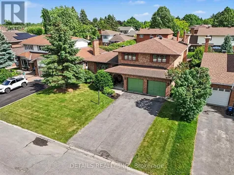 152 Foxfield Drive Ottawa ON K2J 2T1