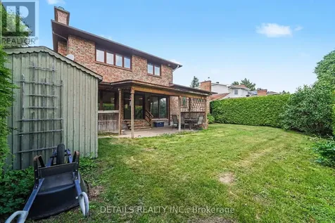 152 Foxfield Drive Ottawa ON K2J 2T1