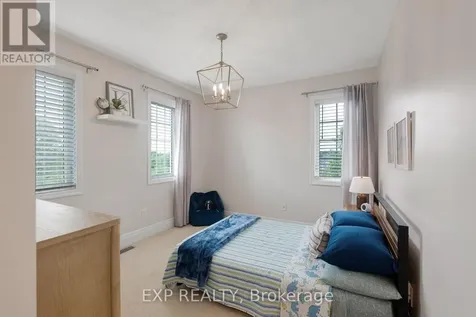 166 Baber Crescent Aurora ON L4G 0Y6