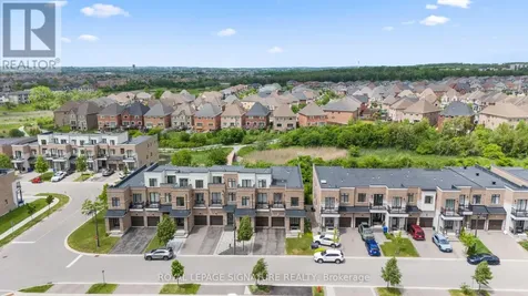 116 Elyse Court Aurora ON L4G 2C9