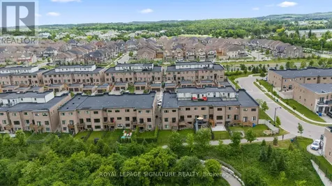 116 Elyse Court Aurora ON L4G 2C9