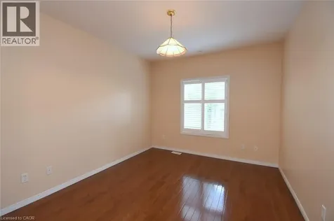 566 Southridge Drive Hamilton ON L9C 7W5