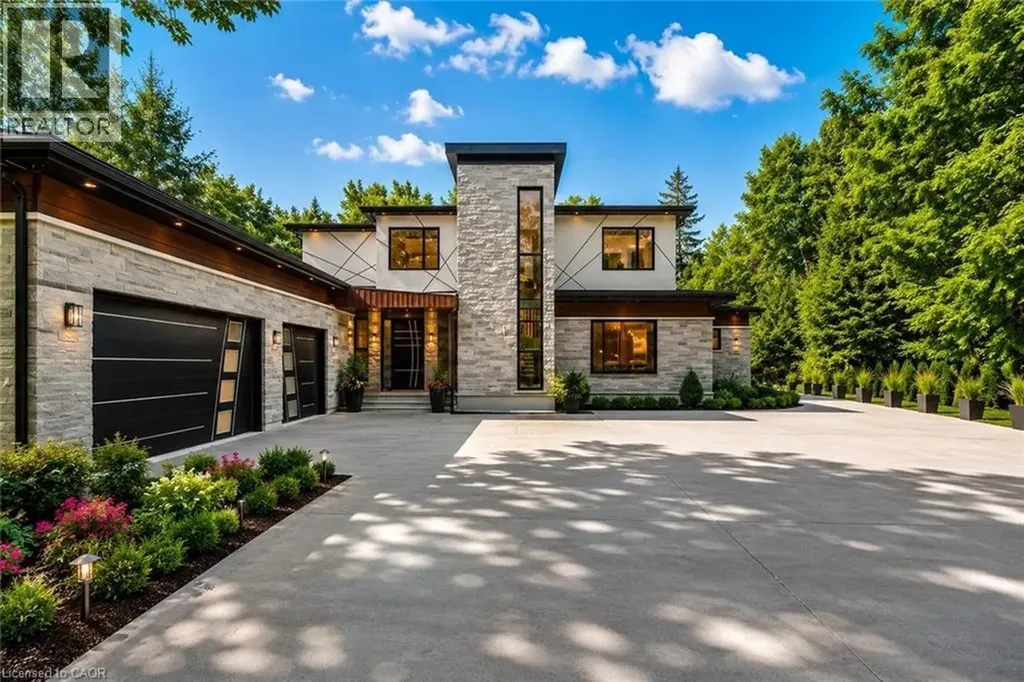 6 Campbell Farm Road Brantford ON N3T 5L6