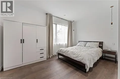 6 Campbell Farm Road Brantford ON N3T 5L6