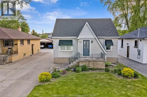 561 Elinor Street Windsor ON N8P 1E3
