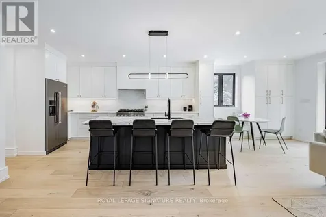 4 Stanhope Avenue Toronto (broadview North) ON M4K 3N5