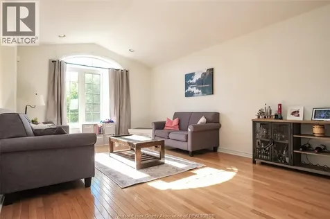 838 Southwood Drive Lakeshore ON N8L 1G1