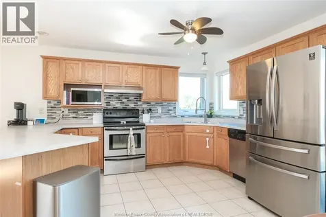 838 Southwood Drive Lakeshore ON N8L 1G1