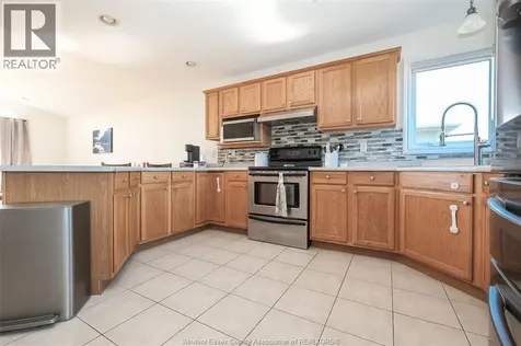 838 Southwood Drive Lakeshore ON N8L 1G1