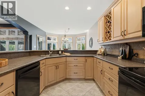 696 George Kennedy Way Lakeshore ON N8L 1A3