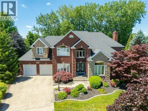 696 George Kennedy Way Lakeshore ON N8L 1A3