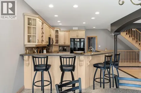 696 George Kennedy Way Lakeshore ON N8L 1A3