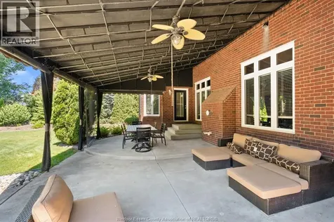 696 George Kennedy Way Lakeshore ON N8L 1A3