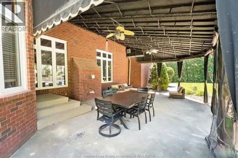 696 George Kennedy Way Lakeshore ON N8L 1A3