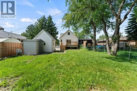 6045 Wyandotte Street East Windsor ON N8S 1N3