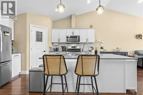 3556 Hallee Crescent Windsor ON N8W 0B3