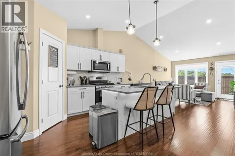 3556 Hallee Crescent Windsor ON N8W 0B3