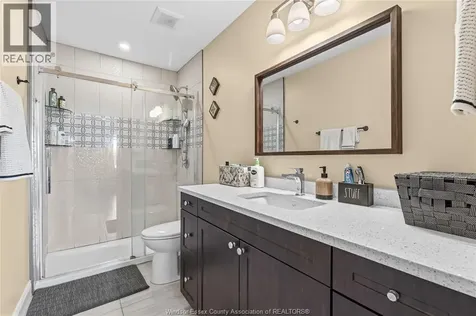 3556 Hallee Crescent Windsor ON N8W 0B3