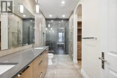 945 St. Jude Court Windsor ON N9G 0B7