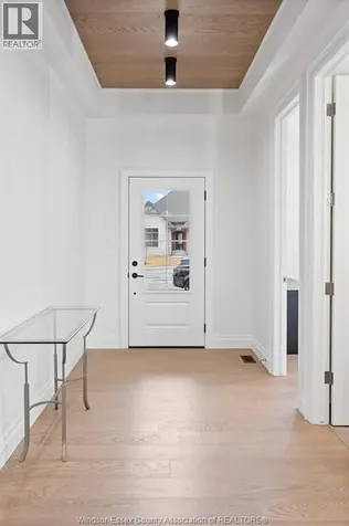 945 St. Jude Court Windsor ON N9G 0B7