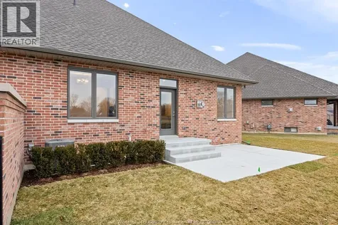945 St. Jude Court Windsor ON N9G 0B7