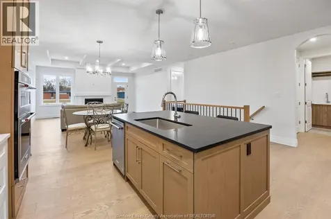 945 St. Jude Court Windsor ON N9G 0B7