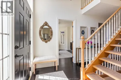 208 Crystal Bay Drive Amherstburg ON N9V 4A6